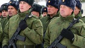 Из чего состоит зарплата военнослужащего СВО в Подруга